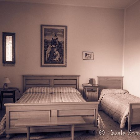 Hostal Casale Sombrino Supersano Habitación foto