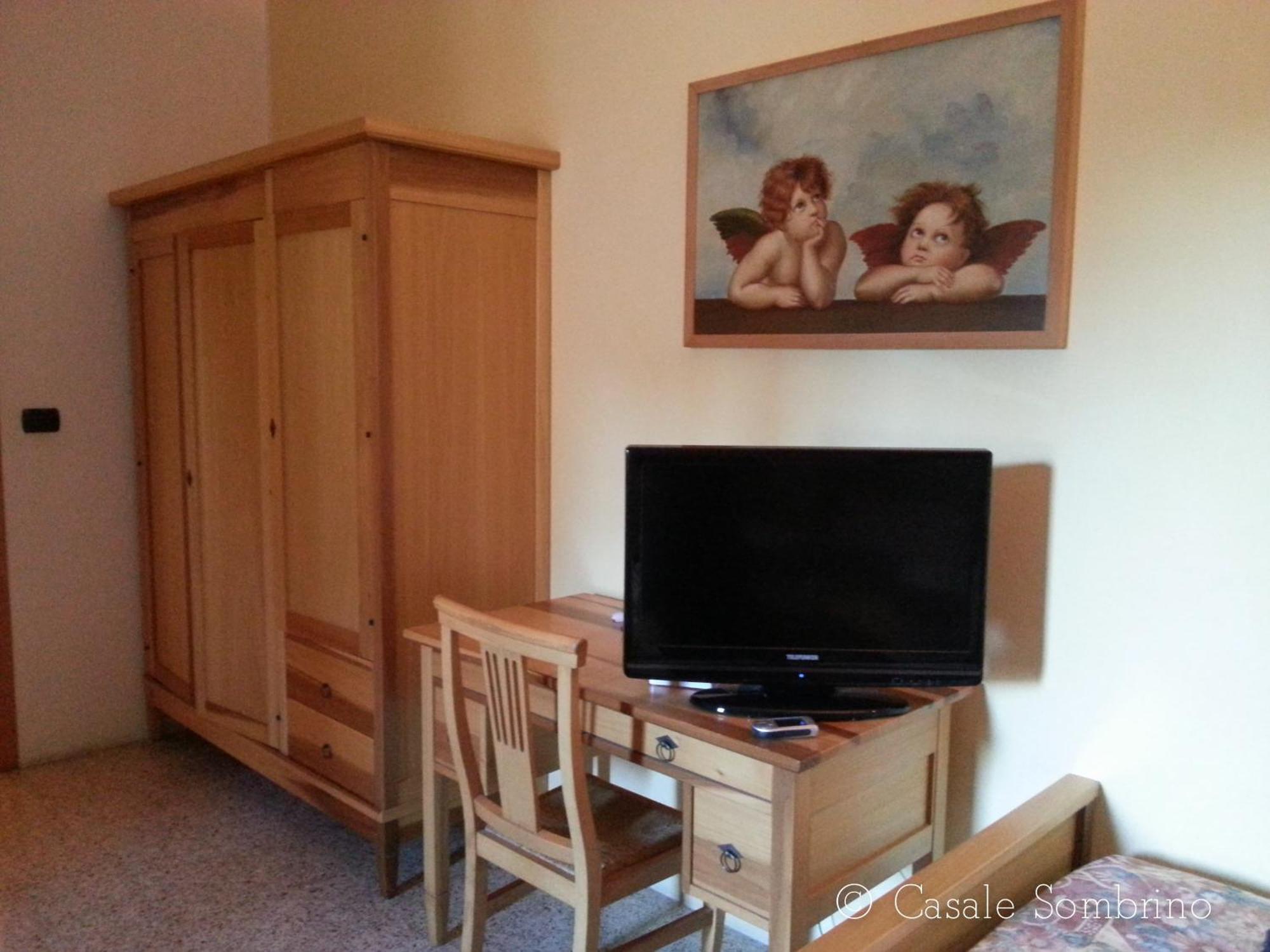 Hostal Casale Sombrino Supersano Habitación foto