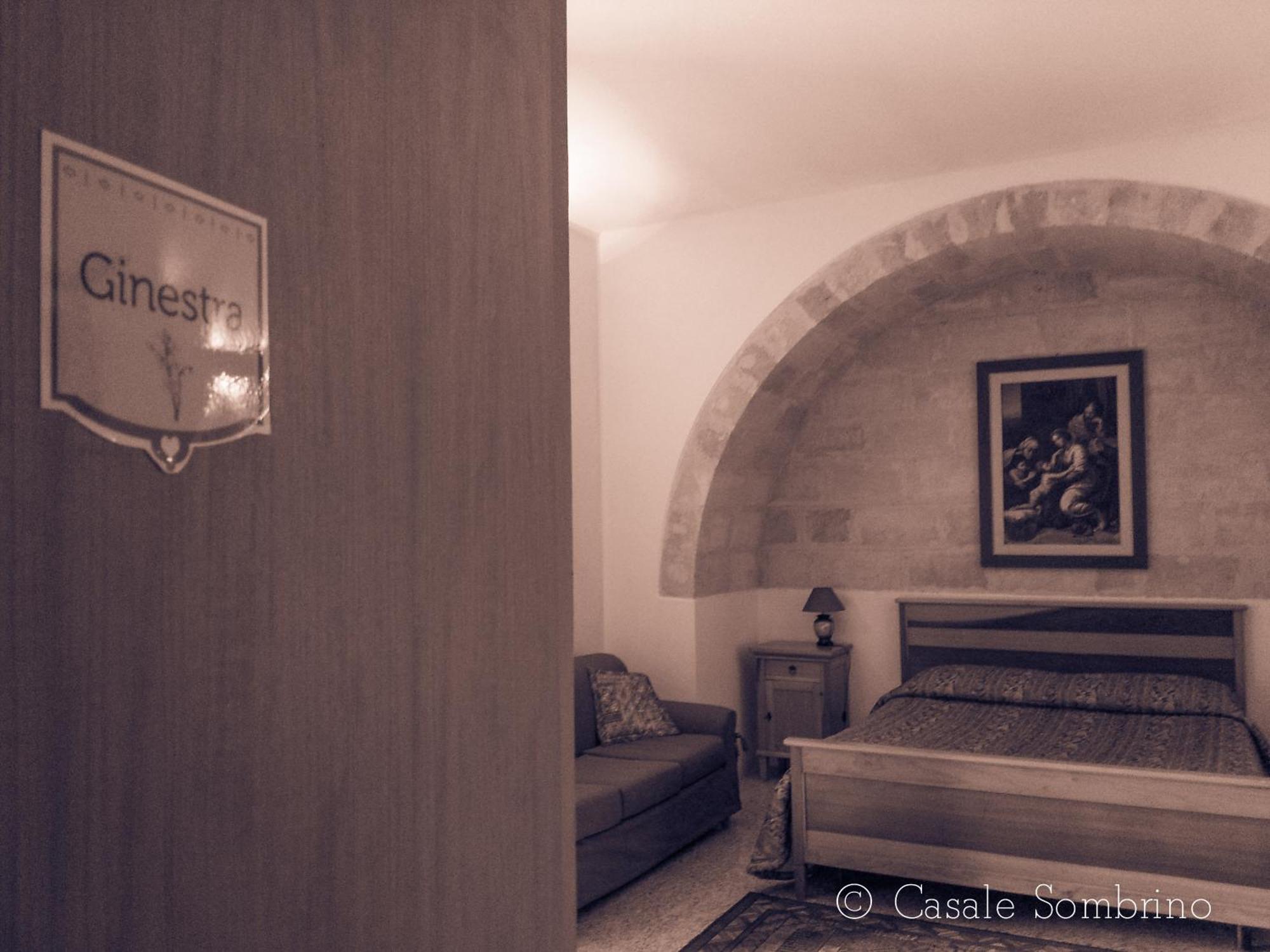 Hostal Casale Sombrino Supersano Habitación foto