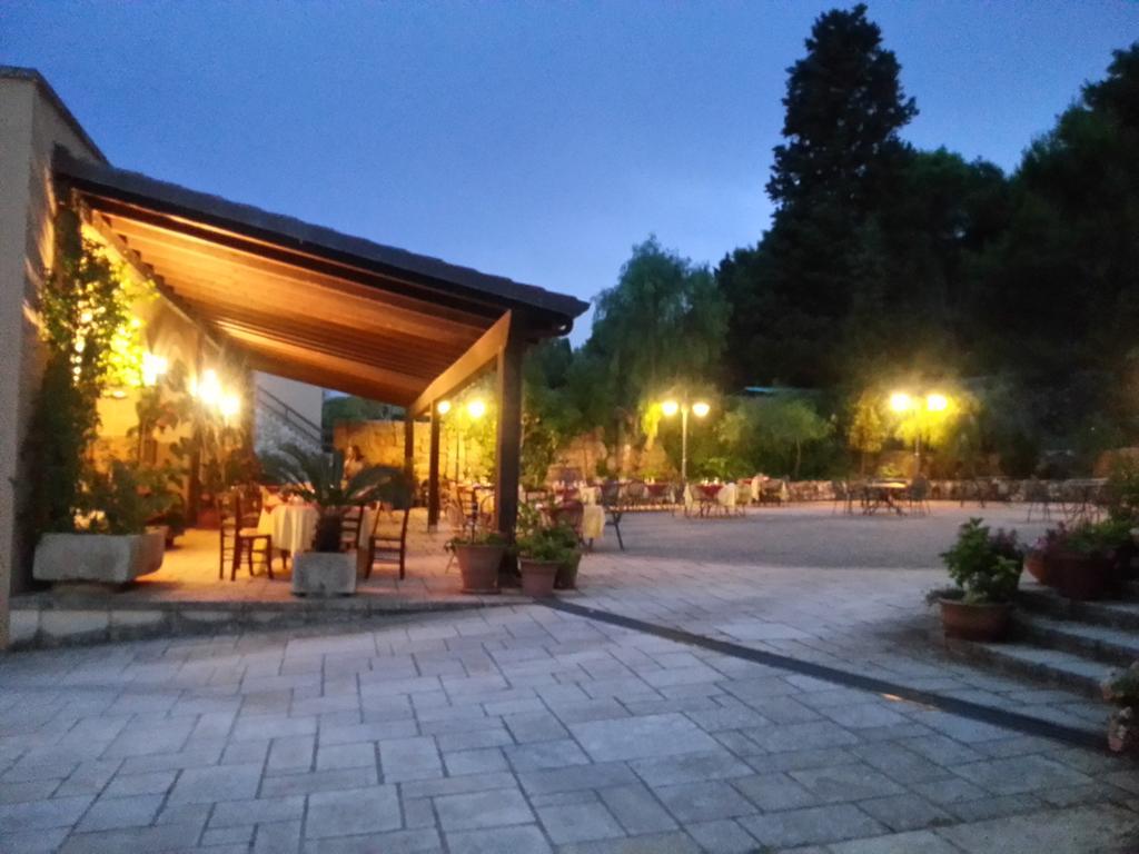 Hostal Casale Sombrino Supersano Exterior foto